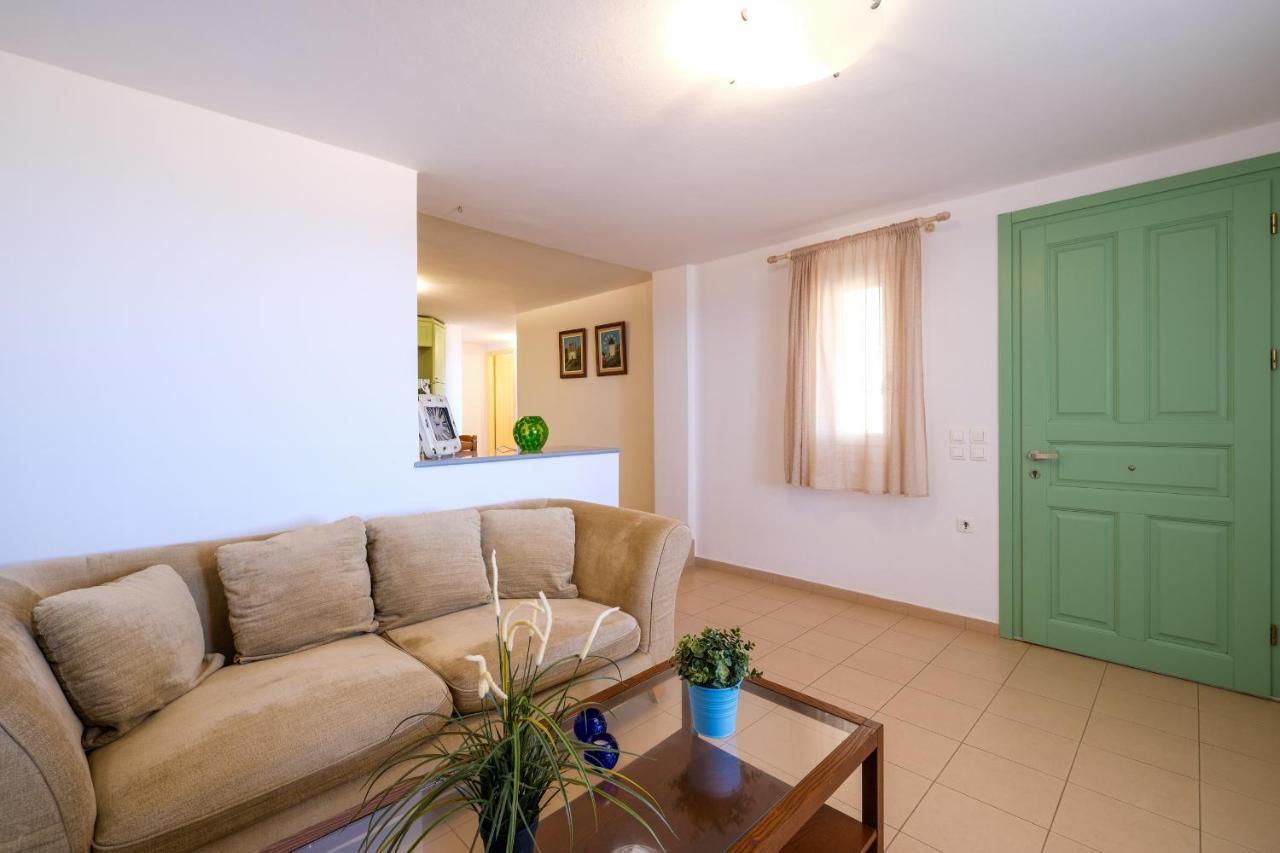 Stella Di Mare Family House Villa อาจิออส ไอออนนิส ภายนอก รูปภาพ